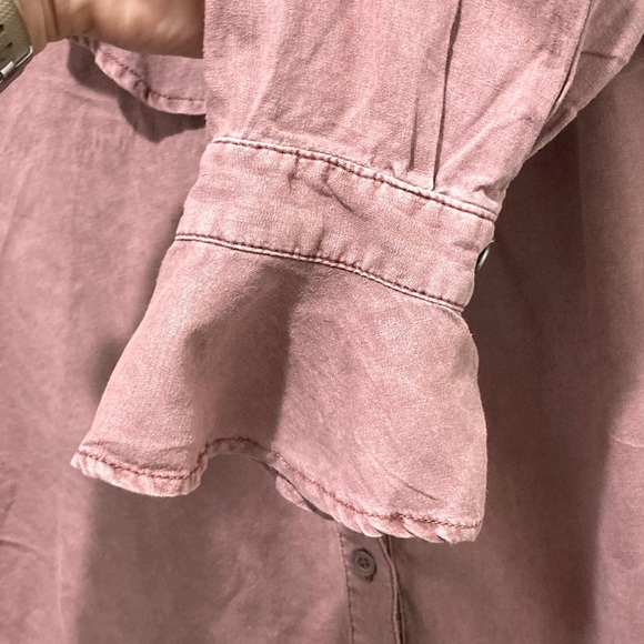 We The Free Ruffle Collar Ruffle Cuff Dusty Pink Button-up Blouse, size M - Picture 5 of 7